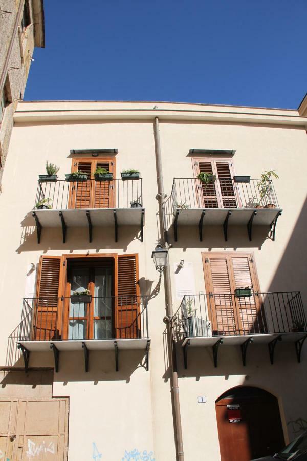 Cocciu D'Amuri Holiday House パレルモ エクステリア 写真